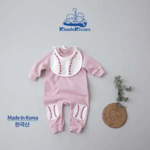 Alternative view of Korean Baby One-Piece Outfit (Pink)